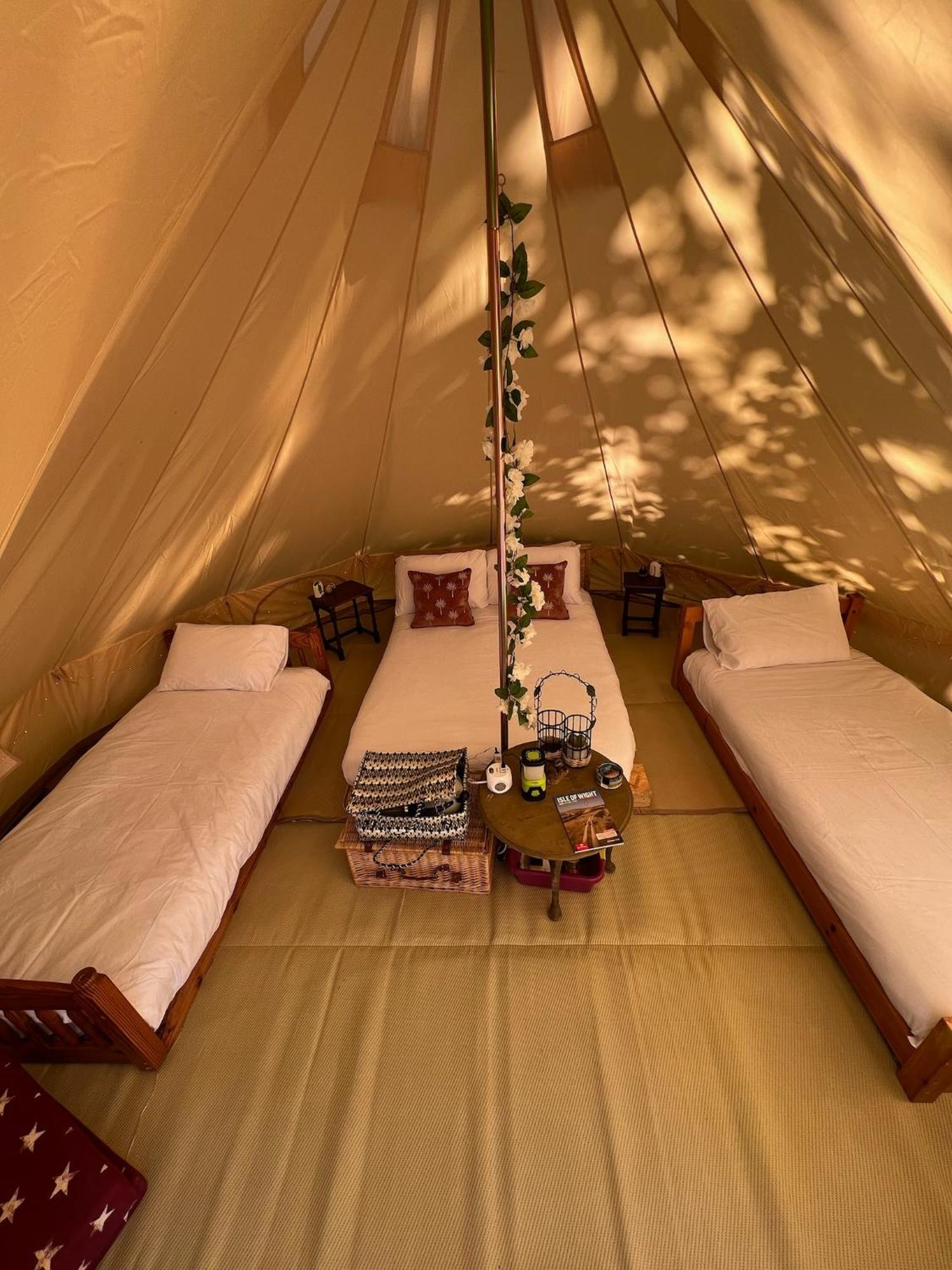 Glamping At Camp Corve Hotel Chale Exterior foto