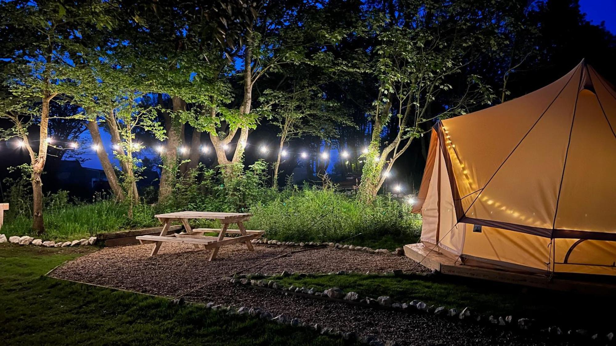 Glamping At Camp Corve Hotel Chale Exterior foto